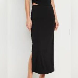Old Navy Black Maxi Skirt with Slit and Ruching Tall Length